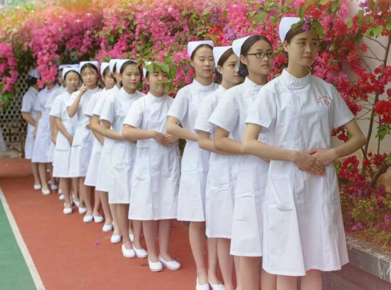 女孩子读卫生学校的优势