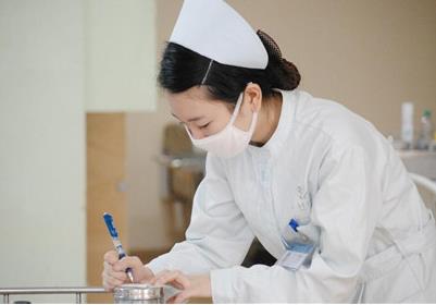 成都卫校学员日记