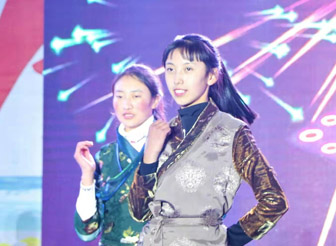 艺术表演