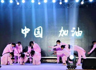 护理专业学生表演