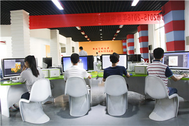 卫校学生风采 (1).jpg