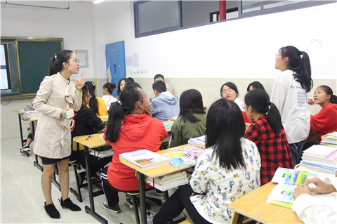 卫校学生风采 (3).jpg