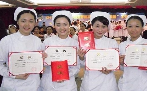 2021年不想参加中考读什么学校好？.jpg