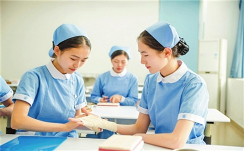 成都卫校
