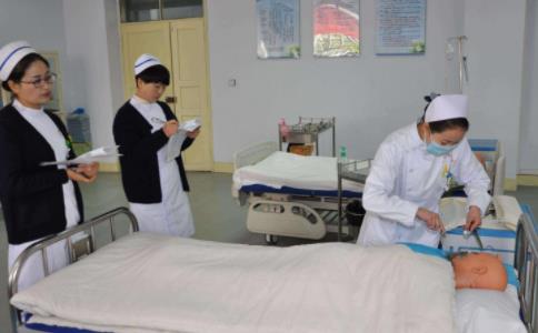 初中毕业读卫校需要什么要求.jpg