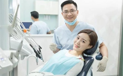成都卫校带你深入了解口腔医学专业.jpg